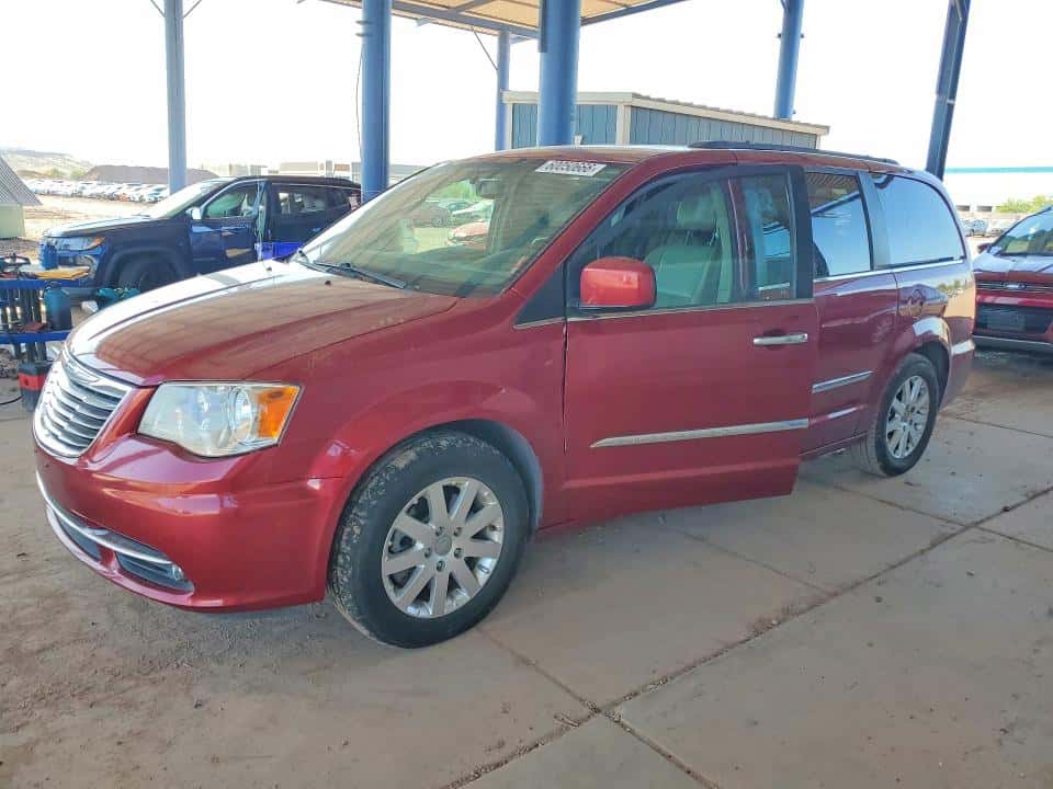 2015 CHRYSLER VOYAGER