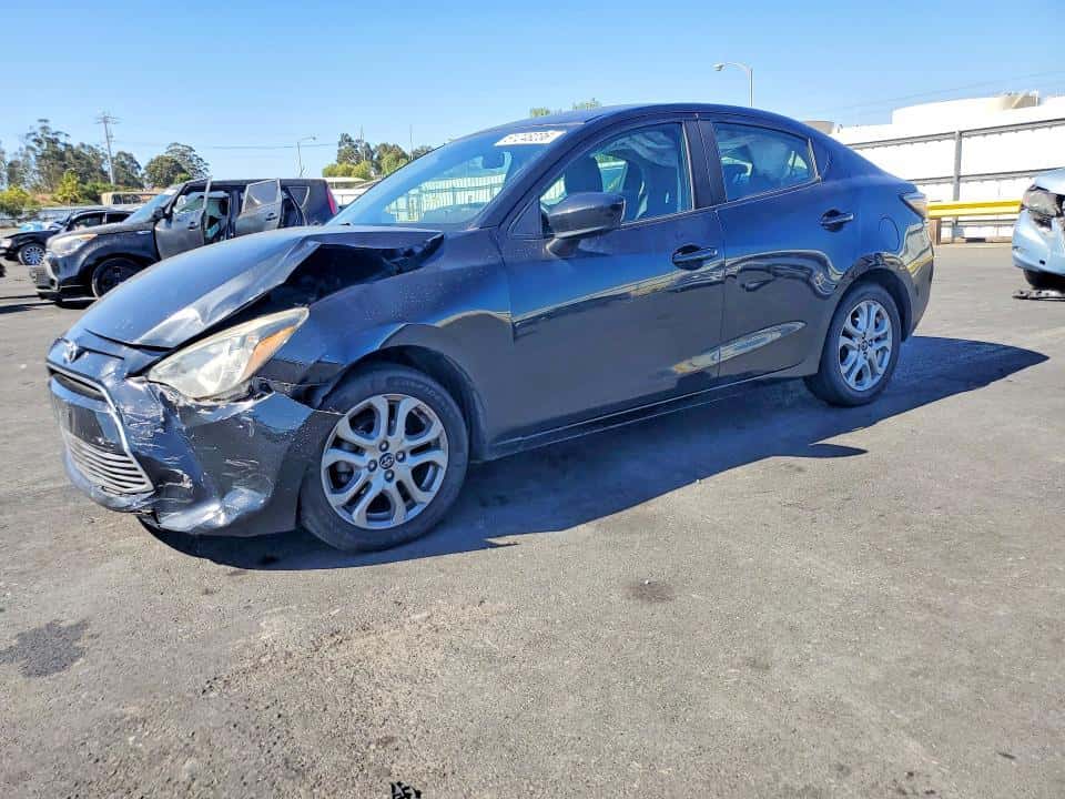 2017 TOYOTA YARIS