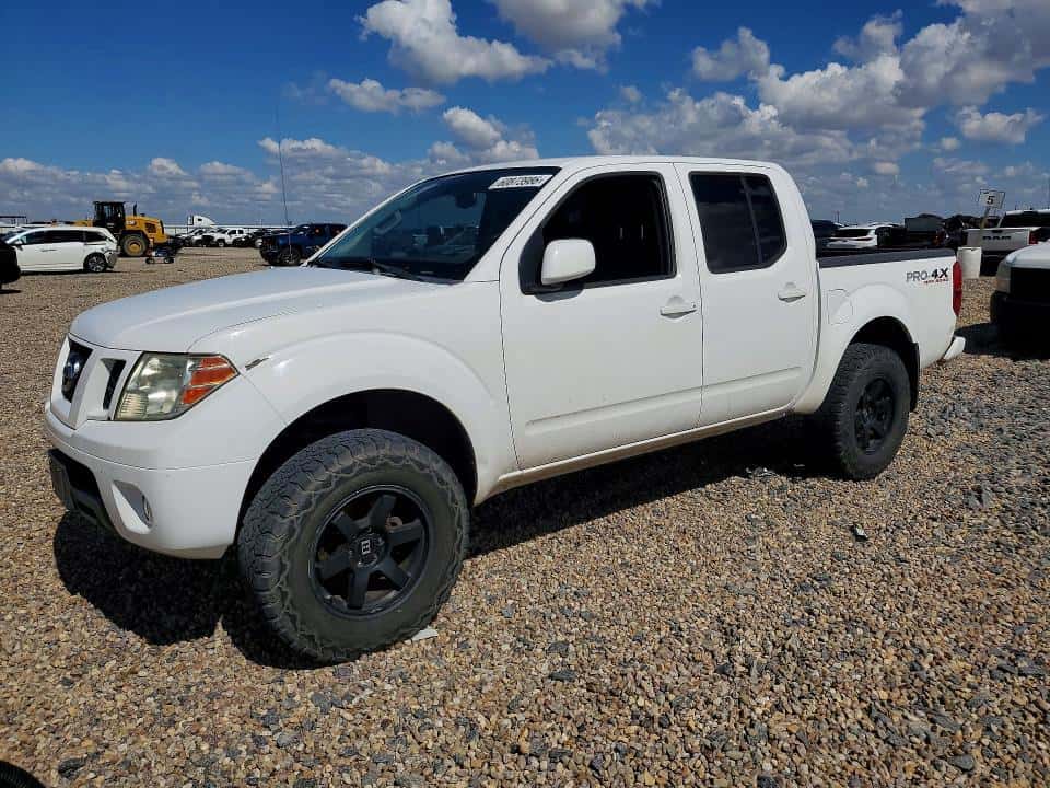 2012 NISSAN FRONTIER