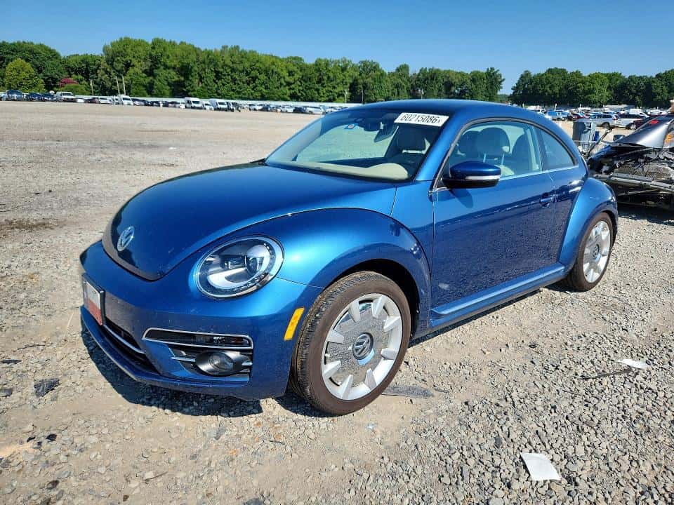 2019 VOLKSWAGEN BEETLE