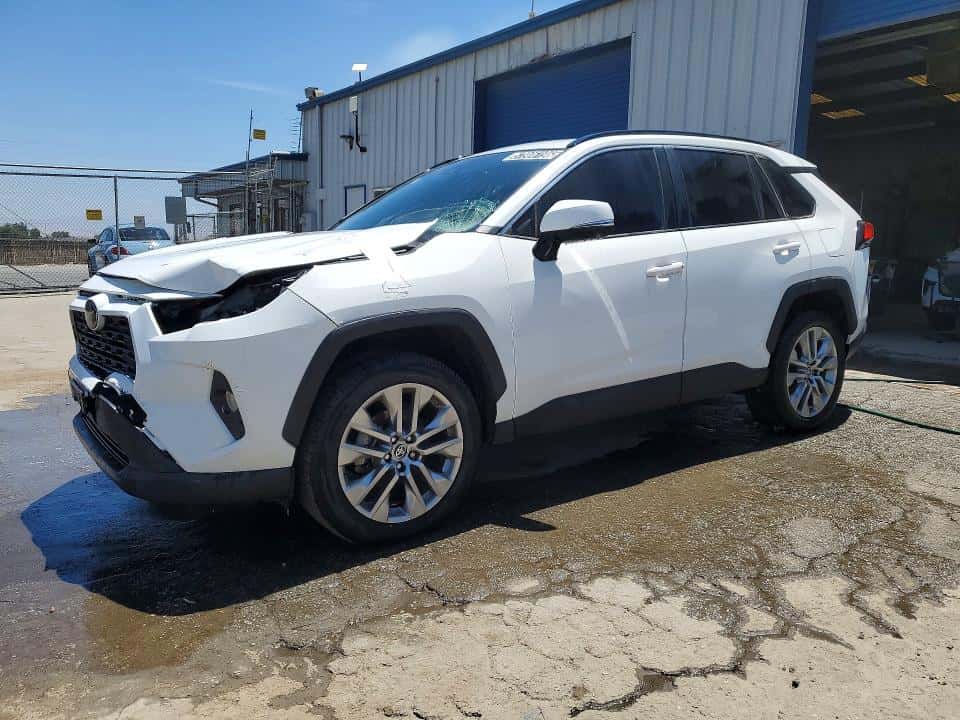 2020 TOYOTA RAV4