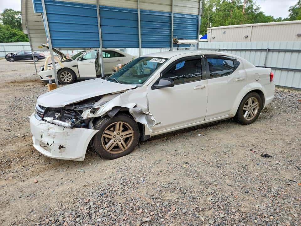 2012 DODGE AVENGER
