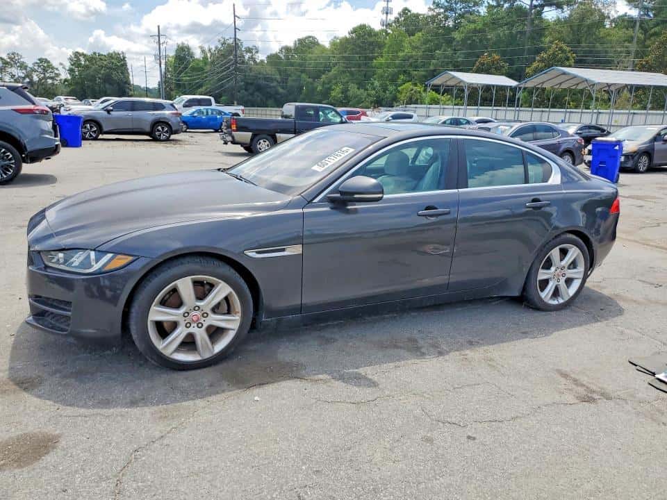 2017 JAGUAR XE
