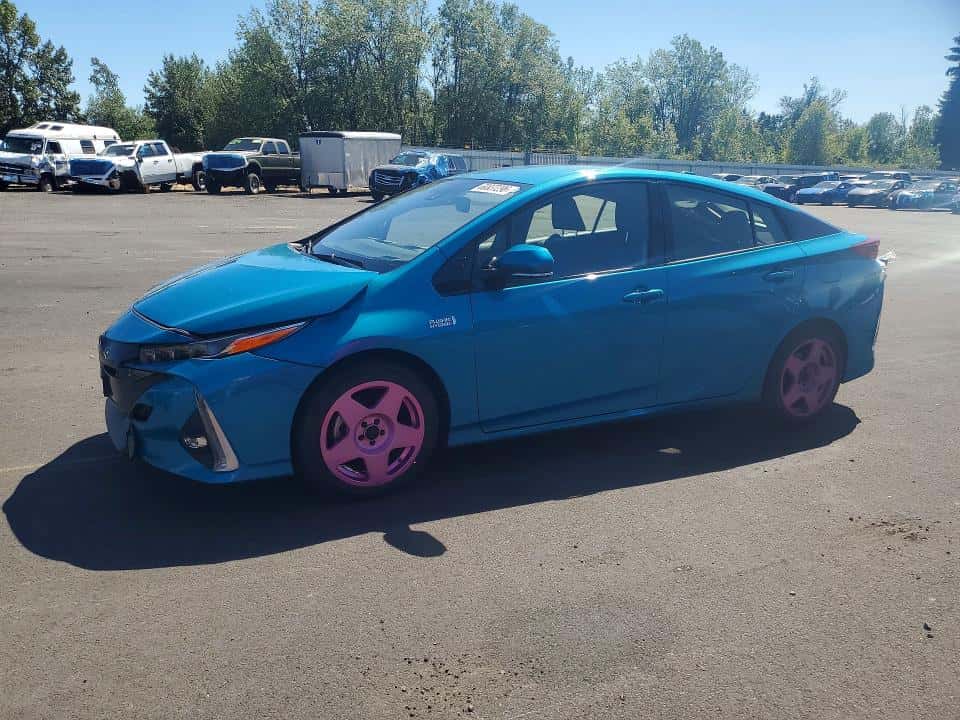 2020 TOYOTA PRIUS