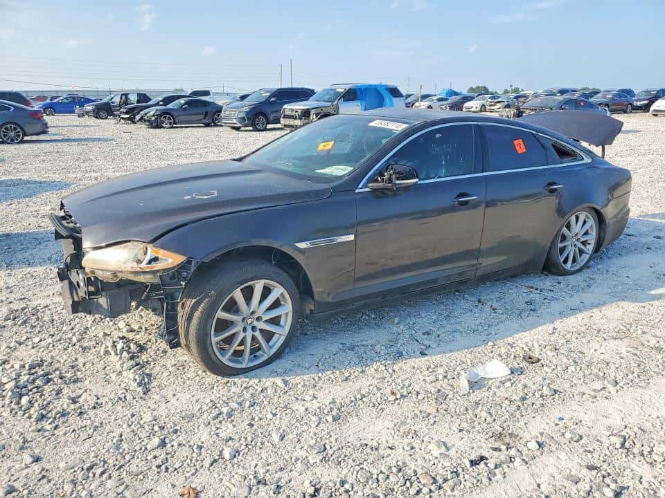 2011 JAGUAR XF