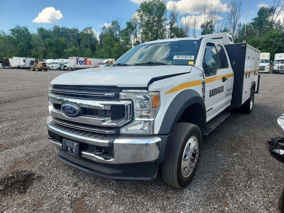 2022 FORD F550