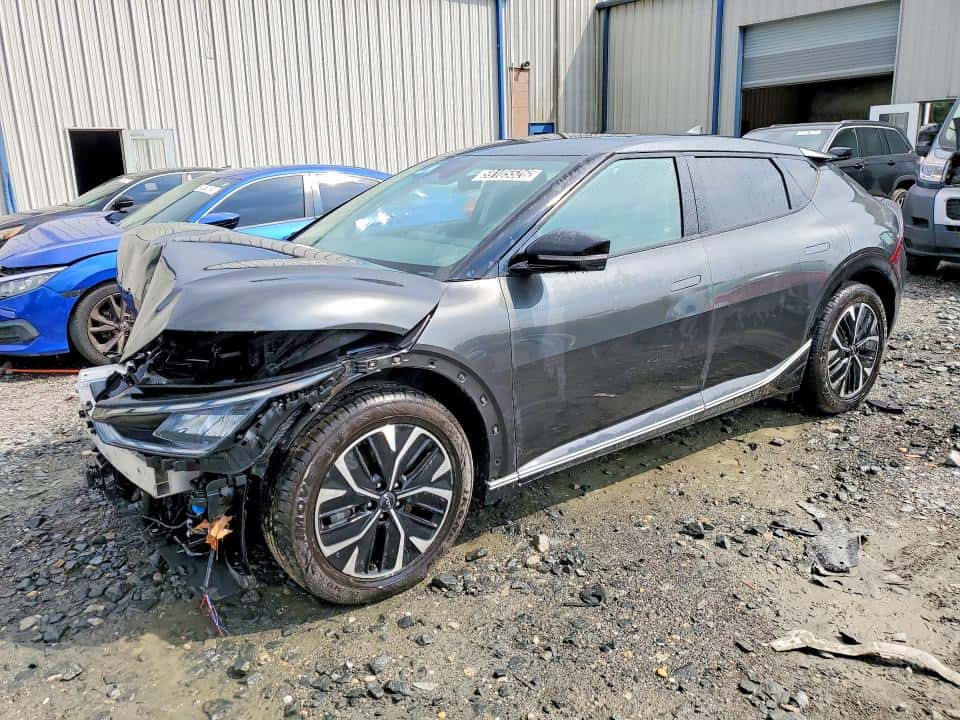 2023 KIA EV6