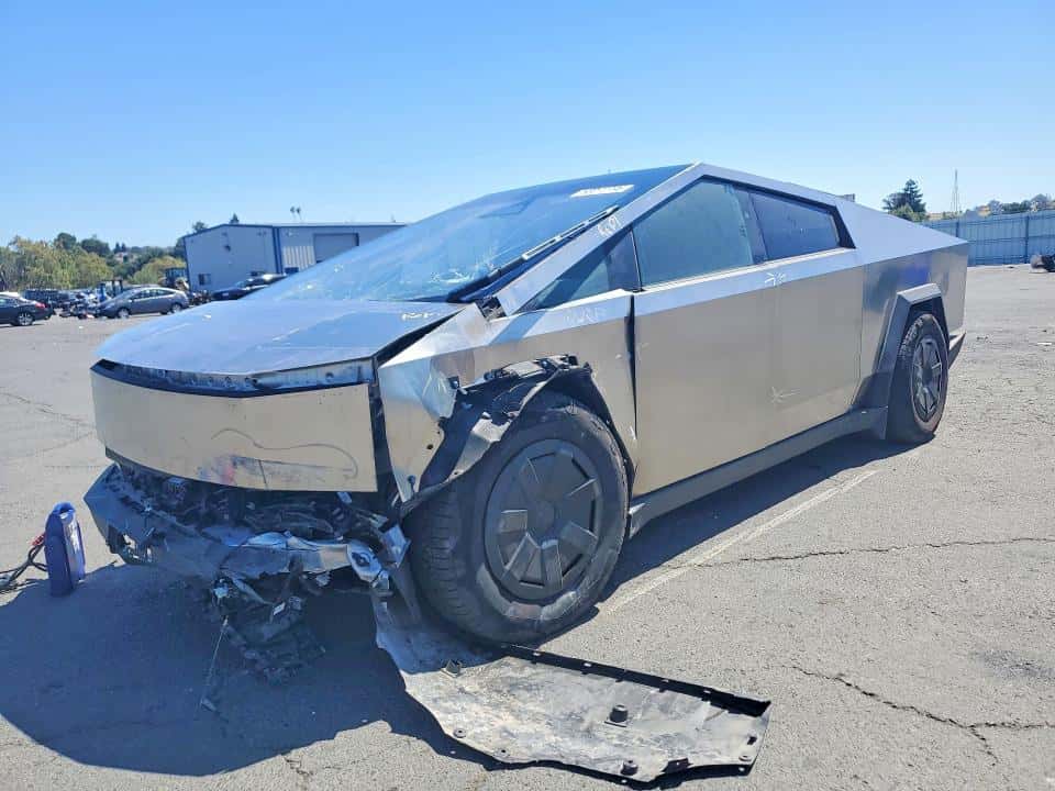 2024 TESLA CYBERTRUCK