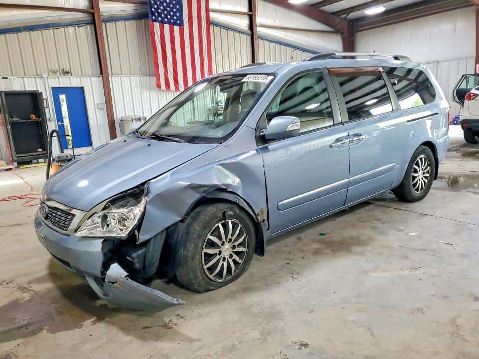 2011 KIA SEDONA