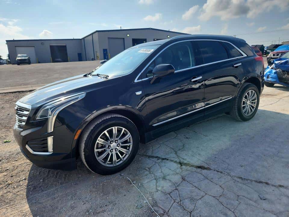 2017 CADILLAC XT5