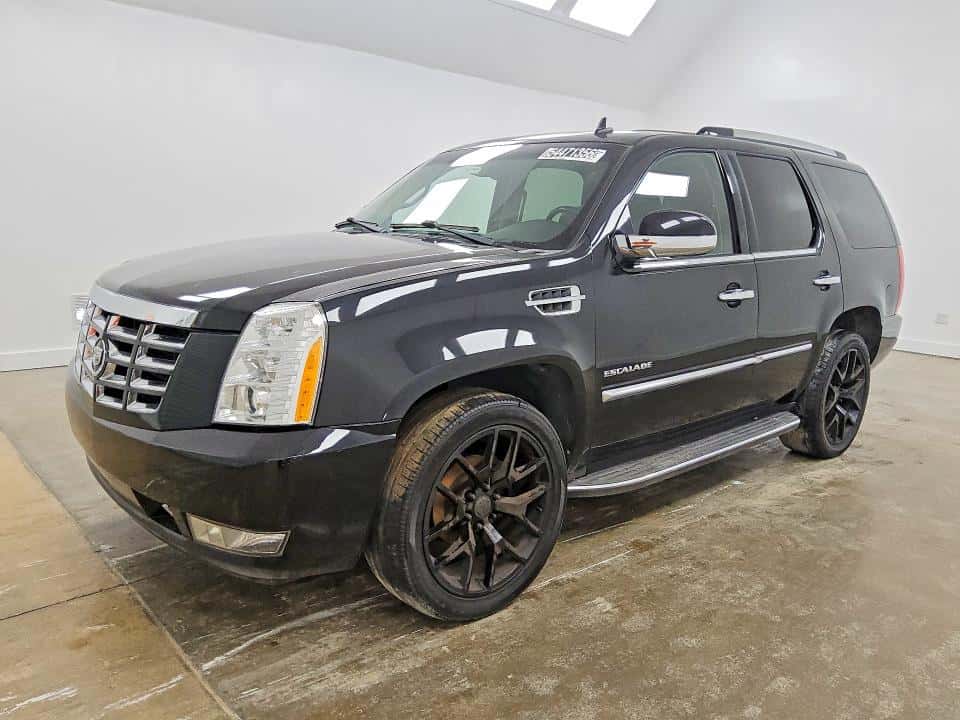 2011 CADILLAC ESCALADE