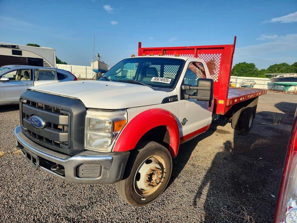 2012 FORD F550