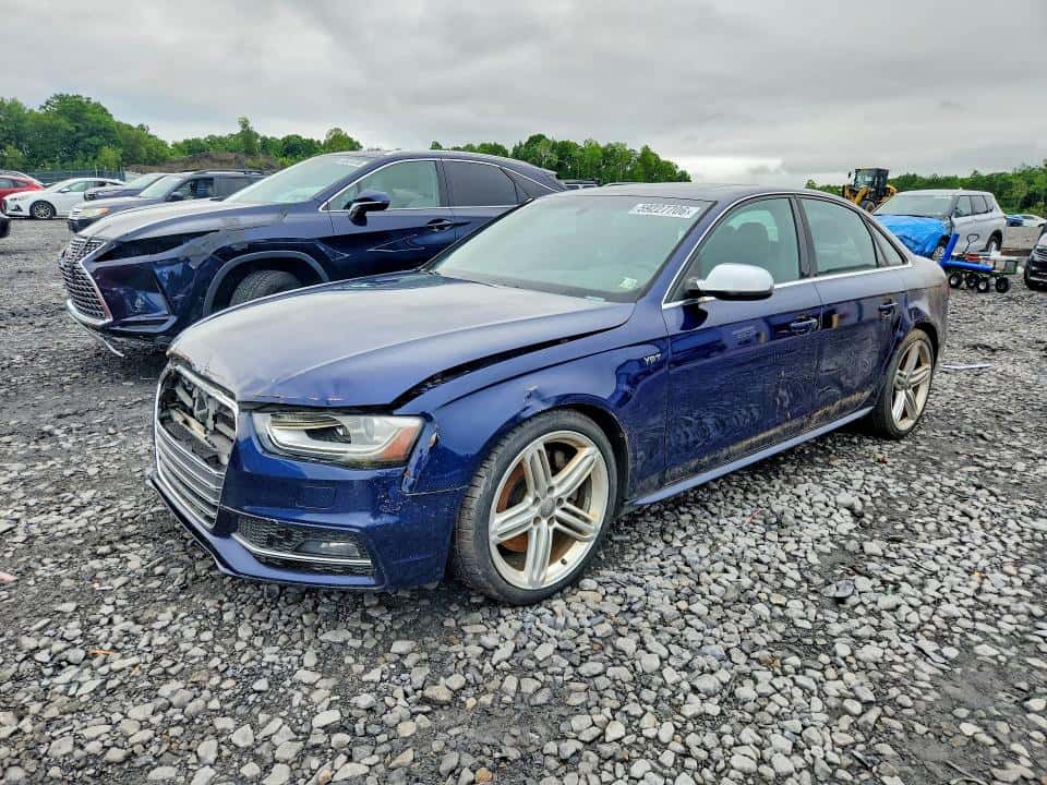 2013 AUDI RS4