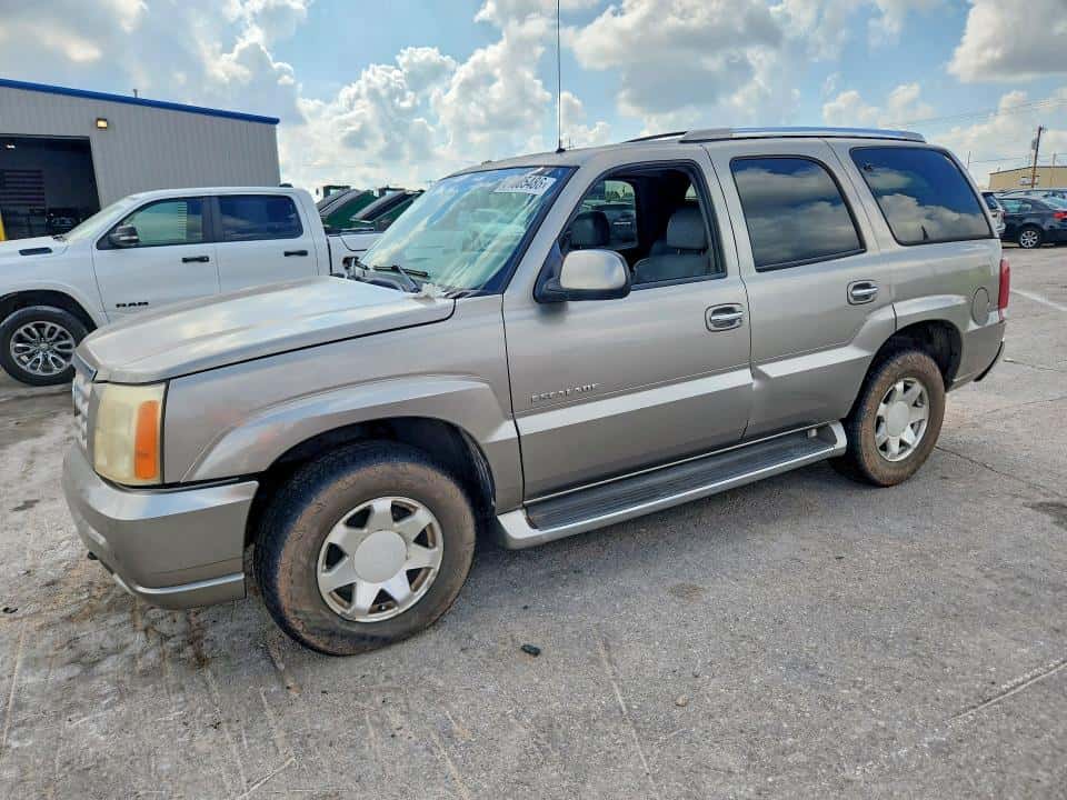 2002 CADILLAC ESCALADE