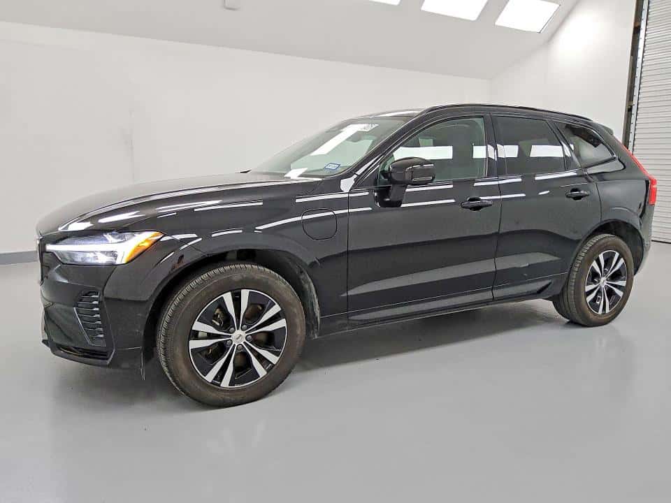 2024 VOLVO XC60