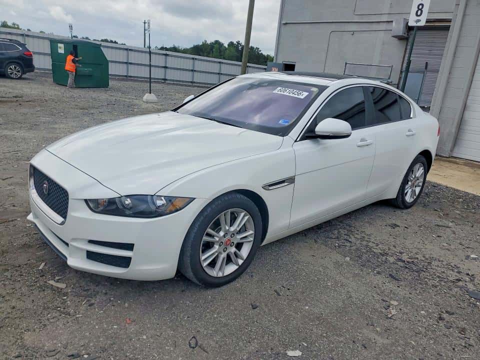 2018 JAGUAR XE