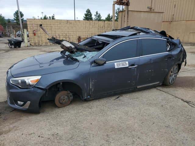 2015 KIA CADENZA