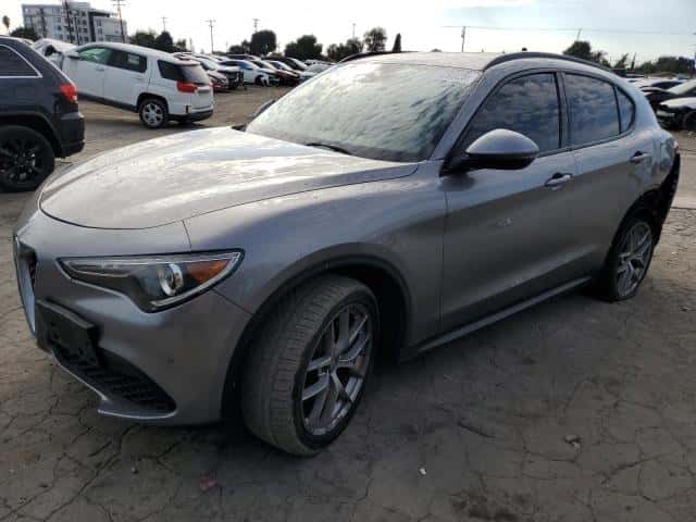 2018 ALFA ROMEO STELVIO