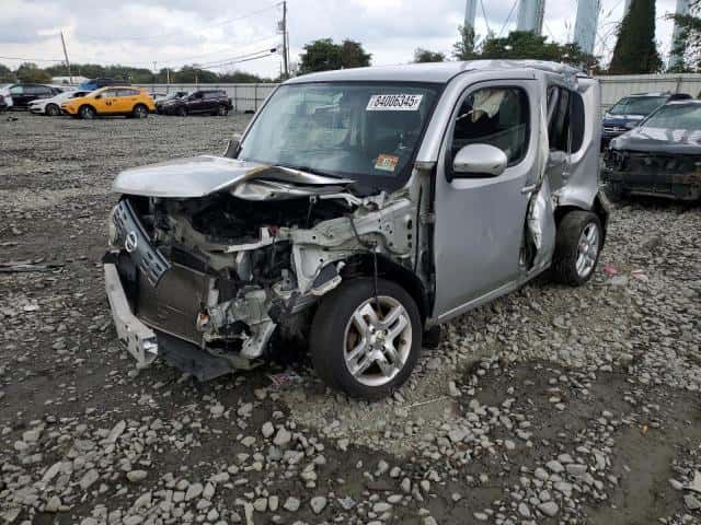 2013 NISSAN CUBE