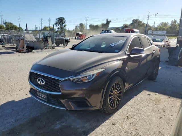 2017 INFINITI QX30