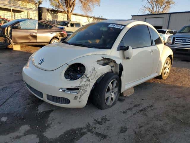 2006 VOLKSWAGEN BEETLE