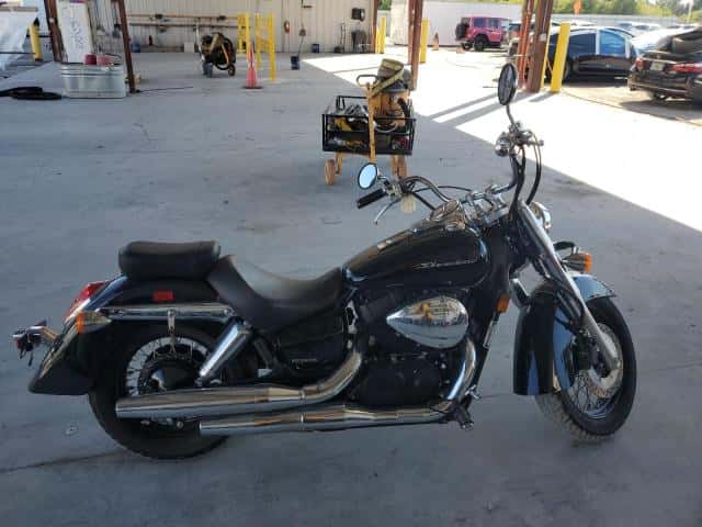 2020 HONDA VT750
