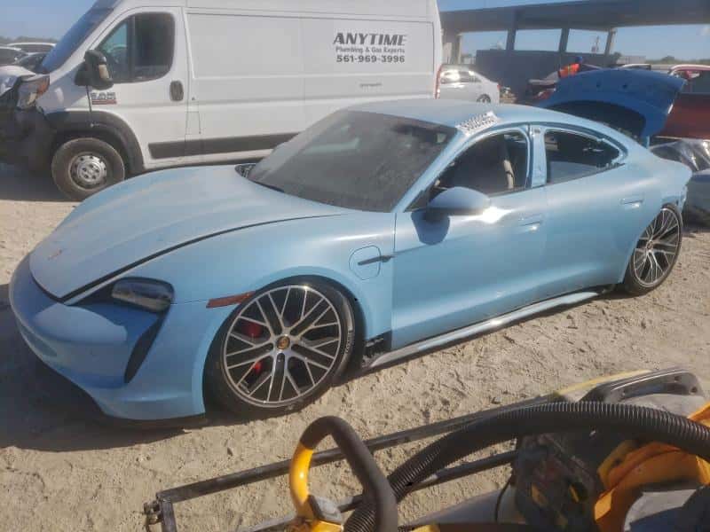 2023 PORSCHE TAYCAN