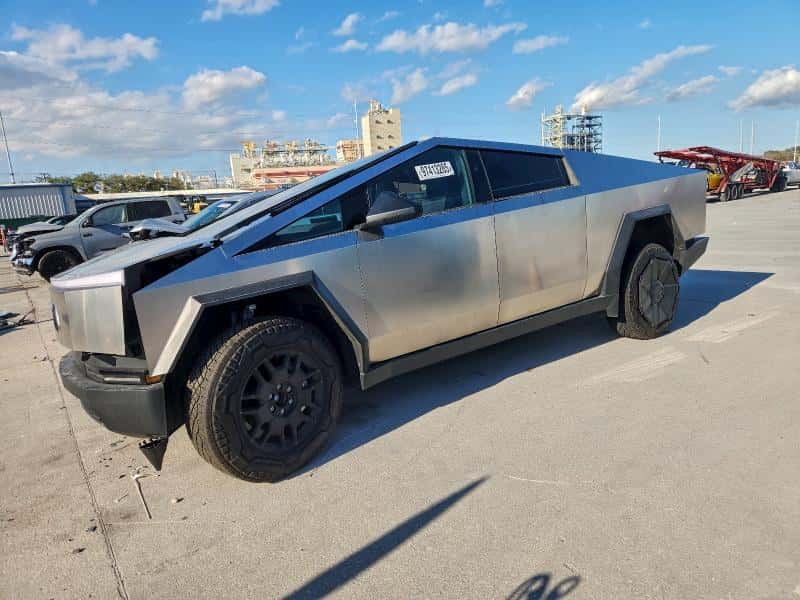 2024 TESLA CYBERTRUCK