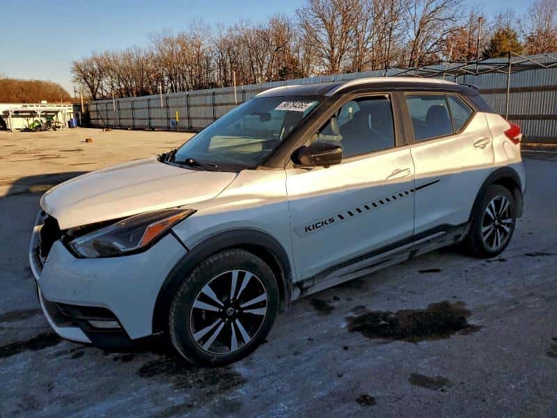 2019 NISSAN KICKS